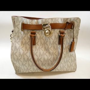 Michael Kors Vanilla Hamilton Tote-Large
